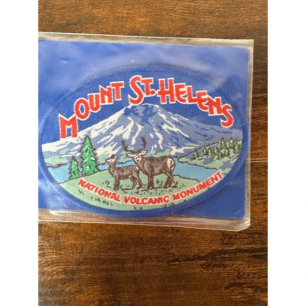 Vintage Mount St Helens National Volcanic Monument Iron‎ On Patch Smith-Western